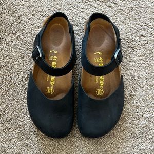 Women’s size 41 Messina black Birkenstocks
